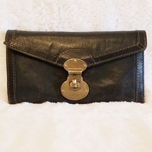 Vintage Fossil Turnlock Leather Trifold Wa…